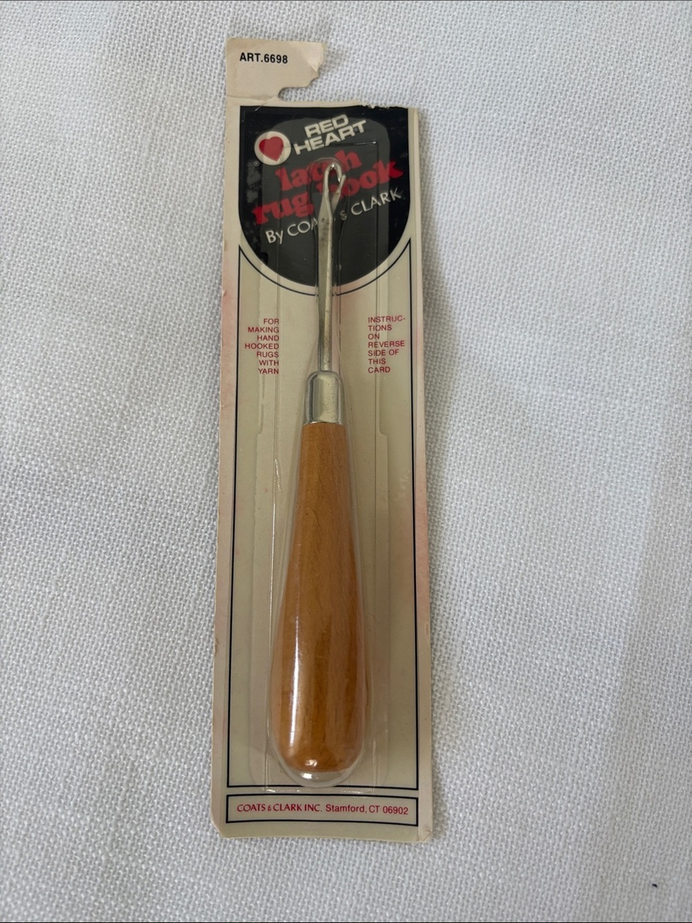 Red Heart by Coats & Clark Wooden Hand Rug Hook - Brown